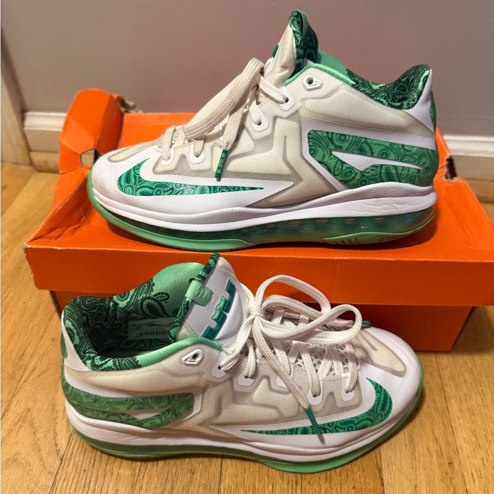 Nike LeBron XI Easters